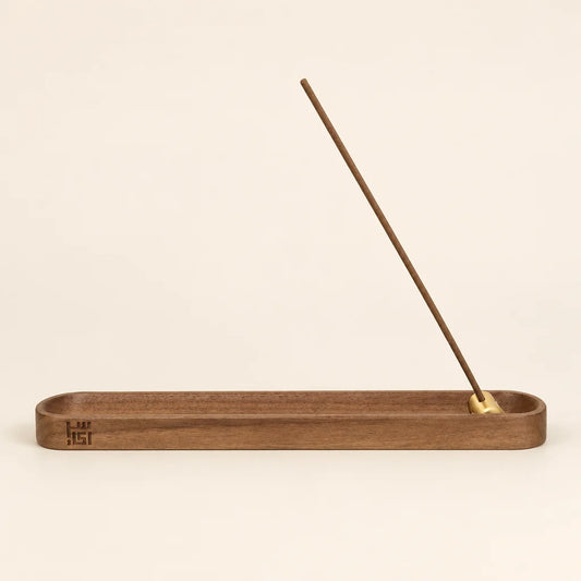 Wooden incense stick holder with adjustable brass ring by Oud Saray
